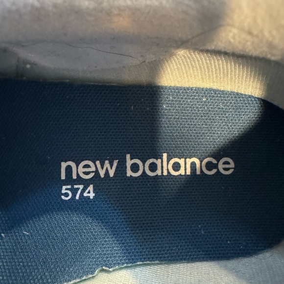 New Balance 574 Off-White Sneakers - Picture 5 of 6